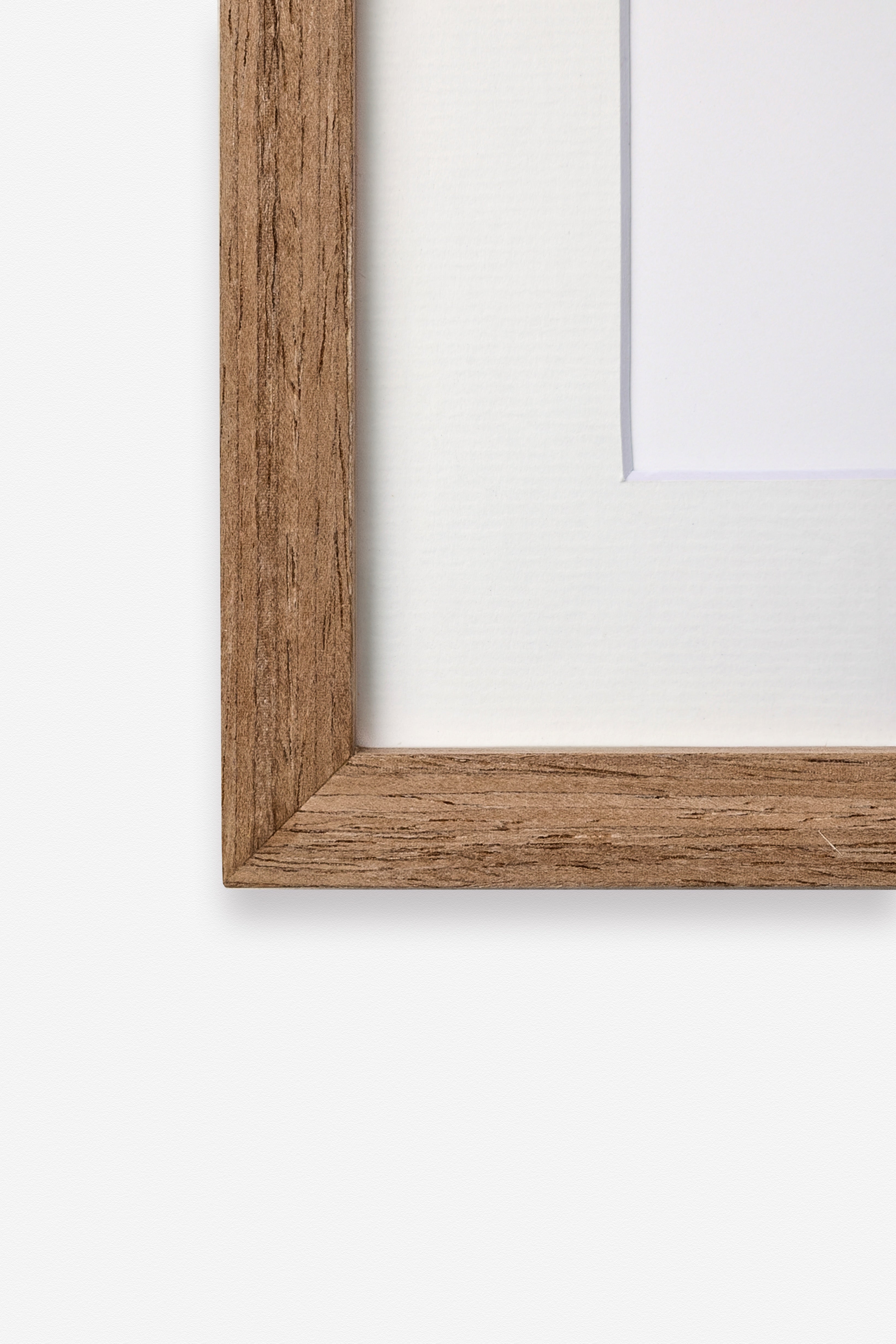 Thin Dark Oak Frame