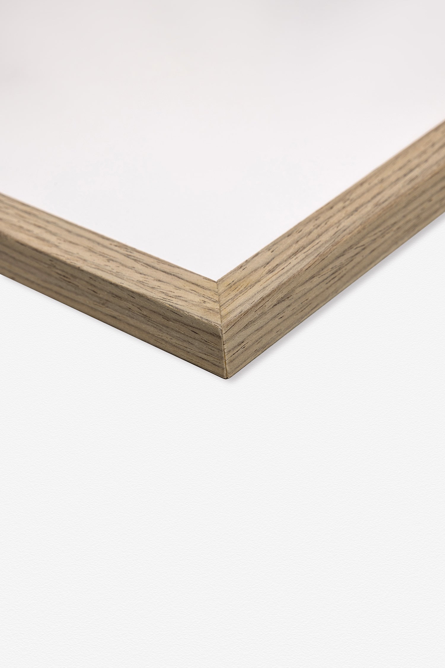 Thin Light Grey Oak Frame
